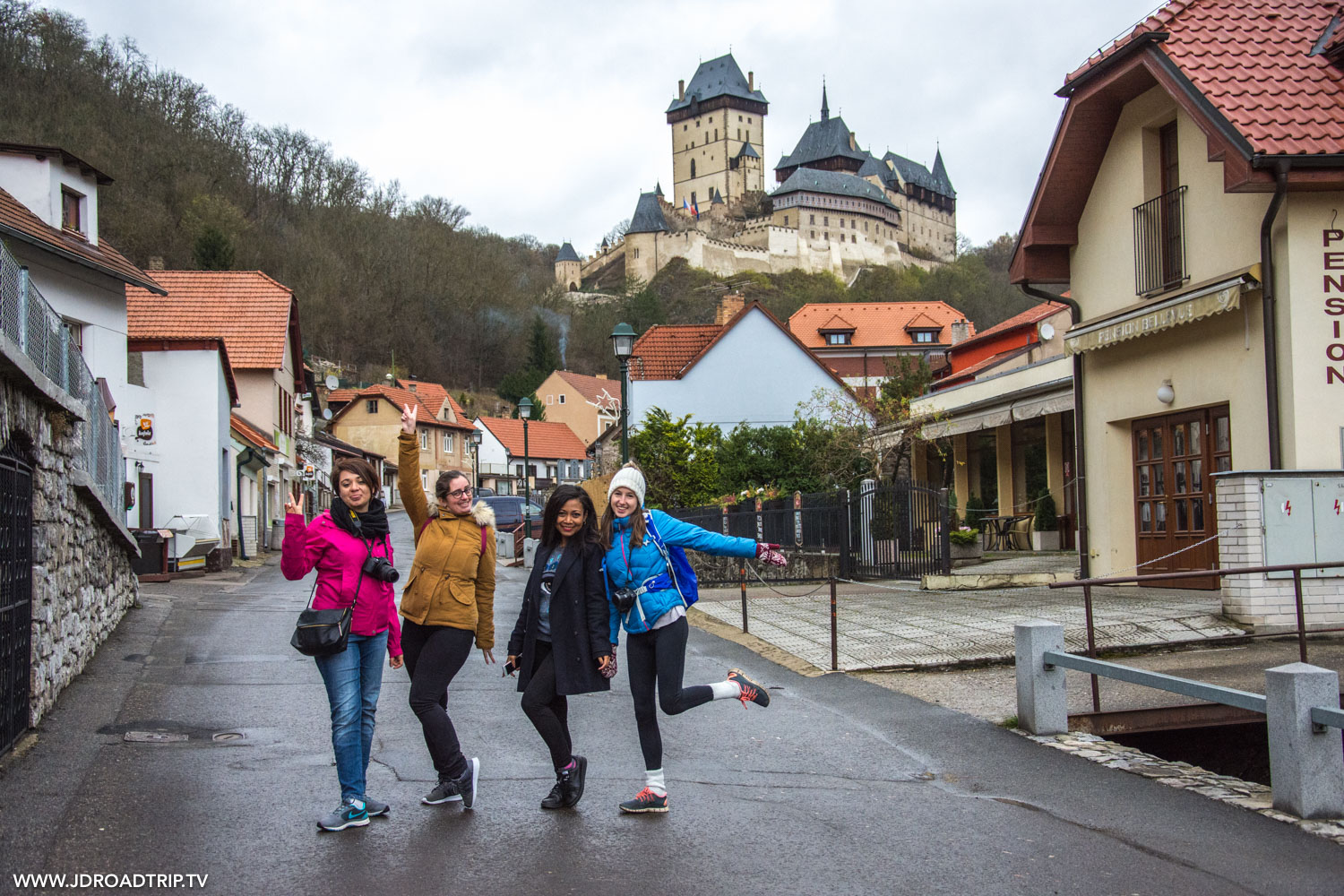 visiter Prague avec 8 filles de ma communauté