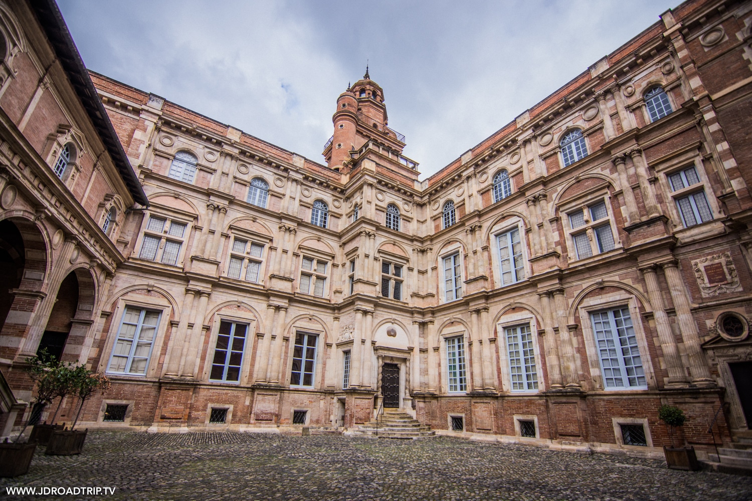Visiter Toulouse : Hôtel particulier Assézat