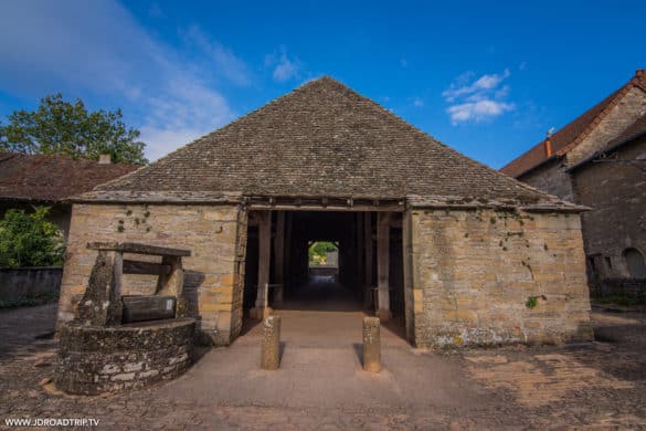 Randonnée en Saône-et-Loire - Village Médiéval Brancion